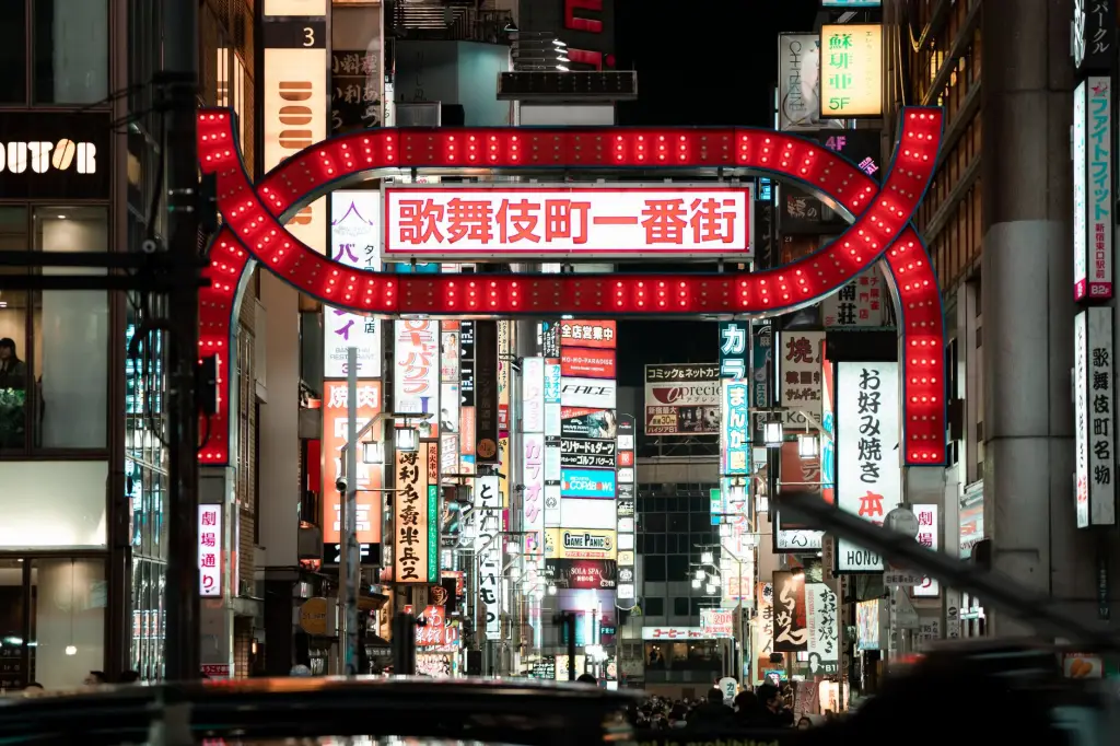 注塑成型加工精度控制方法及其对塑胶产品质量的影响分析