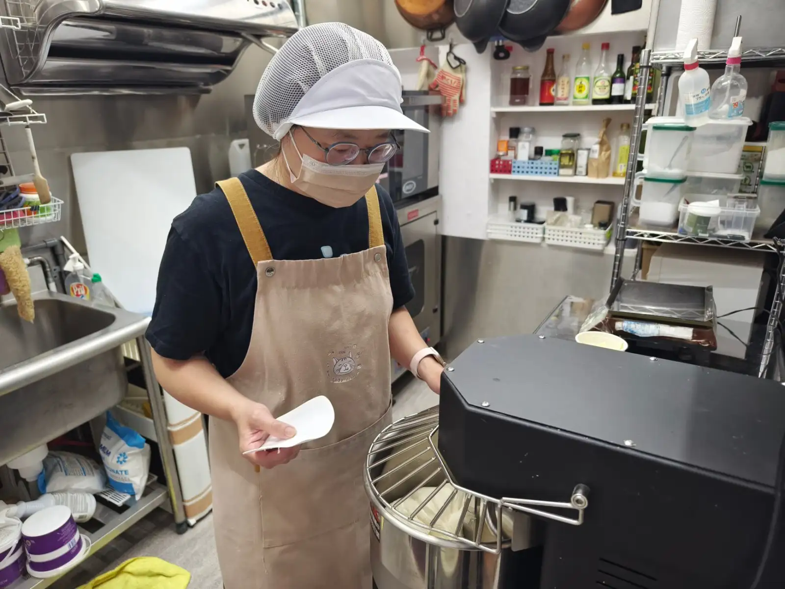 注塑成型加工中汽车配件精密度的关键控制因素解析