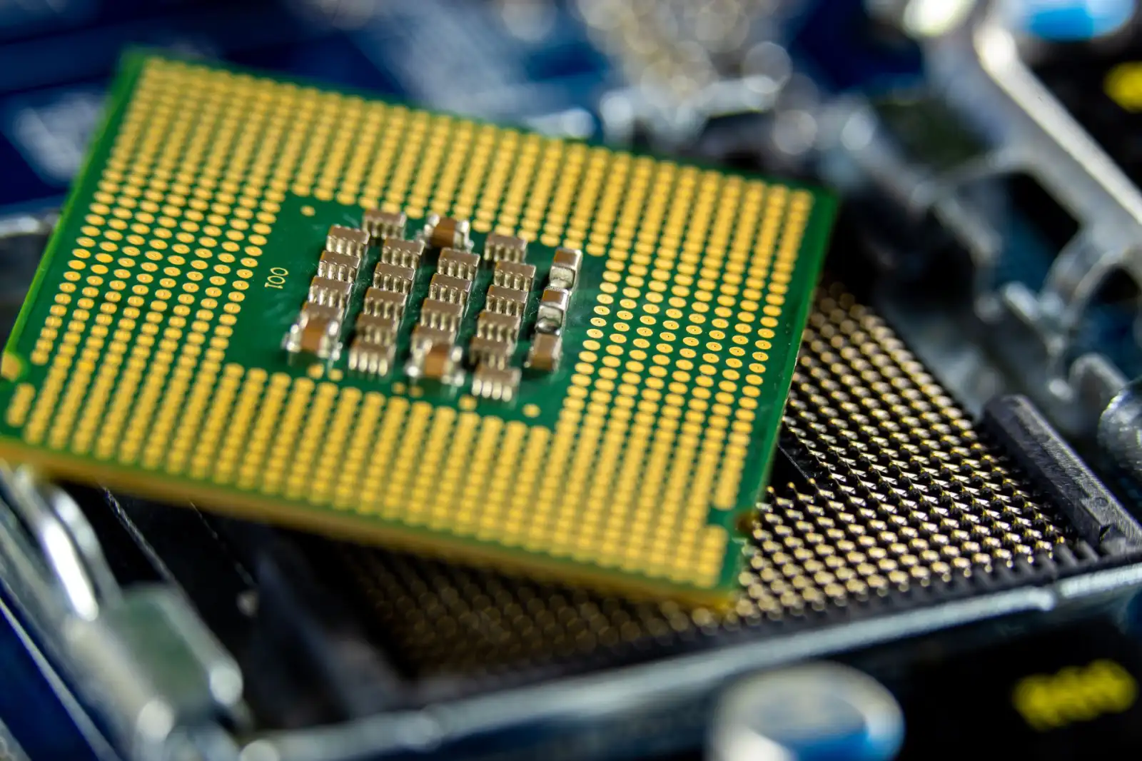 注塑加工常见缺陷成因及模具试模调试优化方案对比