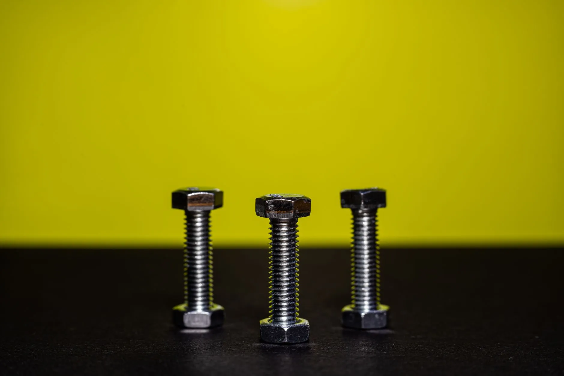 注塑试模流程优化：降低塑胶产品缺陷率的实用方案