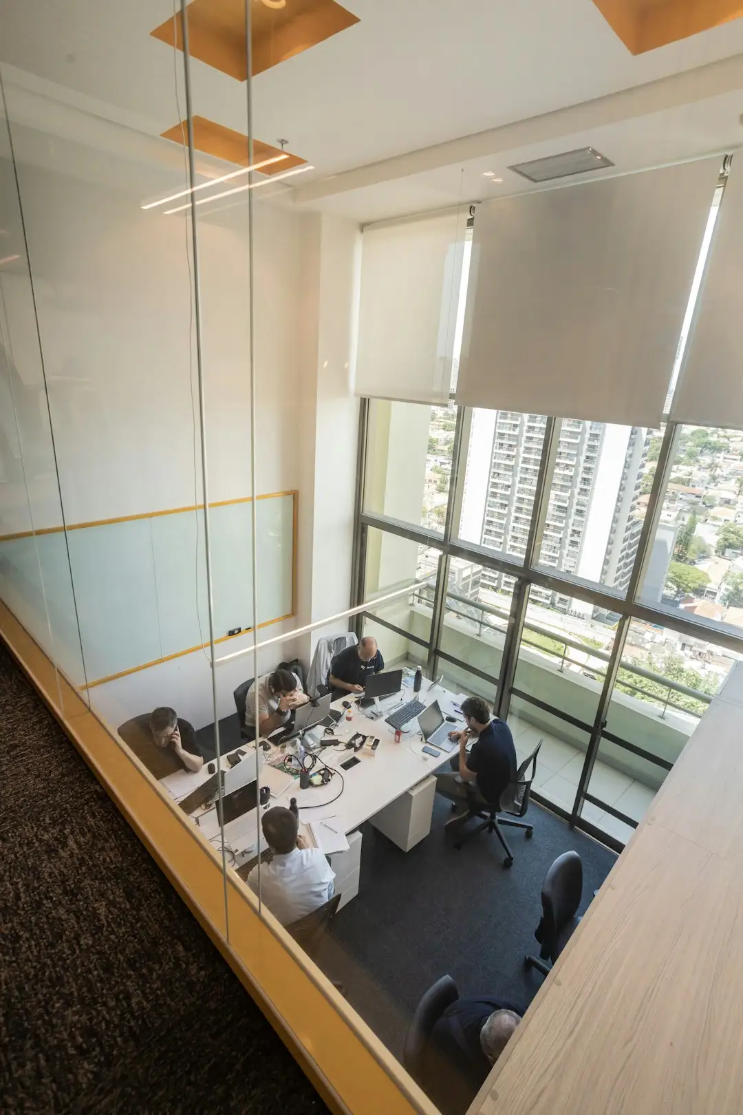 电子行业精密注塑零部件常见成型缺陷及注塑成型工艺优化方案