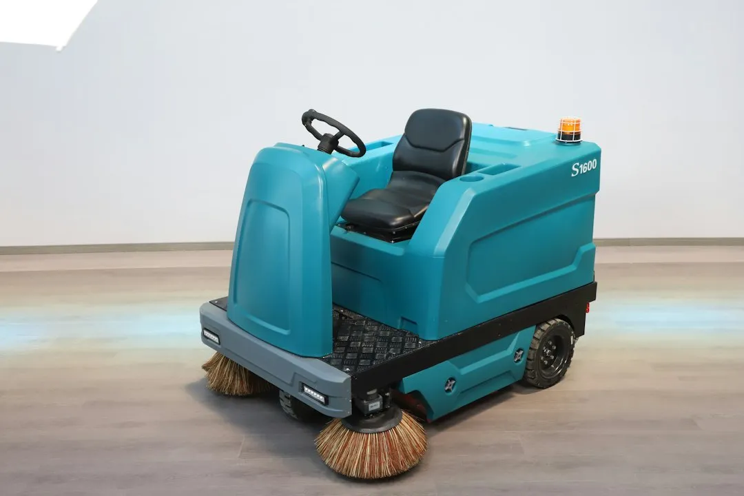 重庆顺工巧精密模具注塑成型加工公差控制与精度保障技术解析
