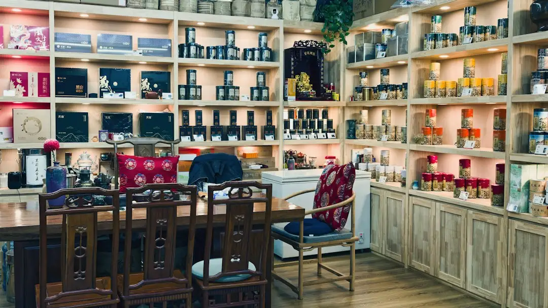 重庆顺工巧精密模具注塑成型工艺对汽摩配件精度的关键影响